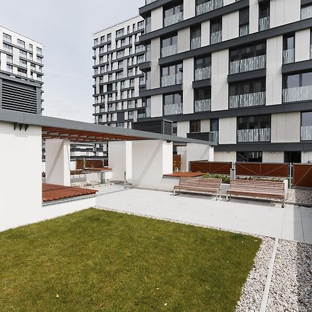 Prague Days - Luxurious Apartments In Trendy Zizkov Exterior photo