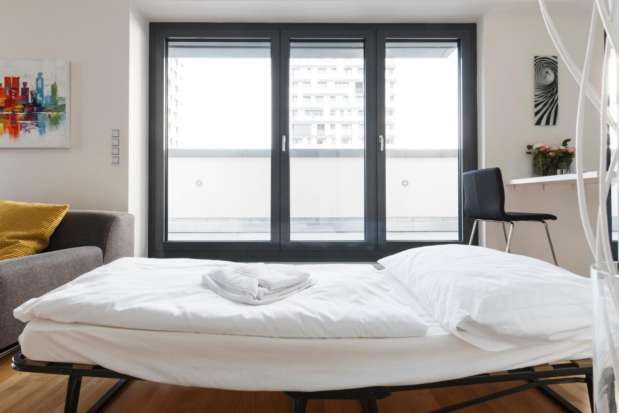Prague Days - Luxurious Apartments In Trendy Zizkov Exterior photo